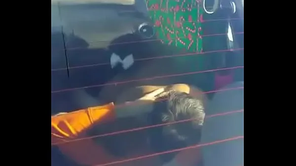 HD Couple caught doing 69 in car مقاطع ميجا