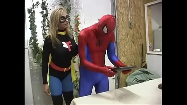 HD Spiderman and Flygirl คลิปขนาดใหญ่