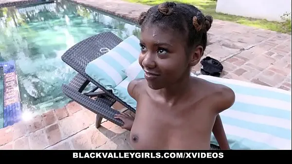 HD BlackValleyGirls - Hot Ebony Teen (Daizy Cooper) Fucks Swim Coach mega Clips