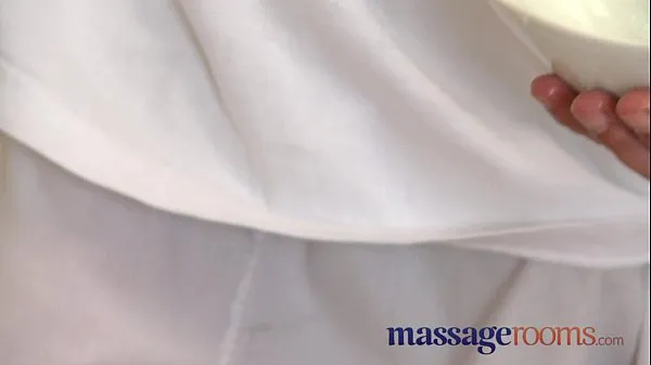 हद Massage Rooms Mature woman with hairy pussy given orgasm मेगा क्लिप्स