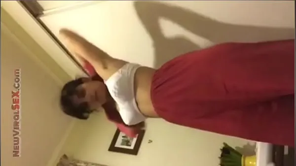 HD Indian Muslim Girl Viral Sex Mms Video clip lớn