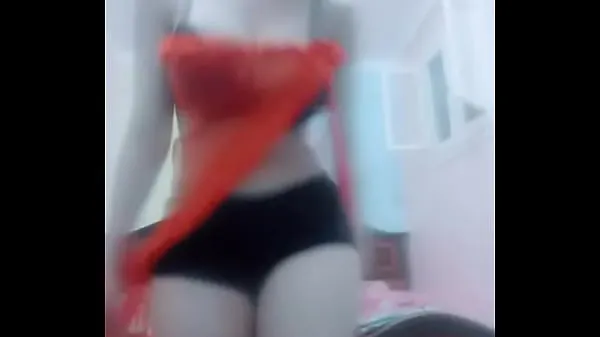 HD Exclusive dancing a married slut dancing for her lover The rest of her videos are on the YouTube channel below the video in the telegram group @ HASRY6 klip besar