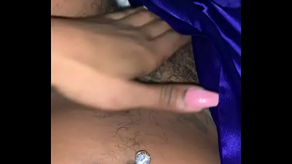 HD Showing A Peek Of My Furry Pussy On Snap **Click The Link คลิปขนาดใหญ่