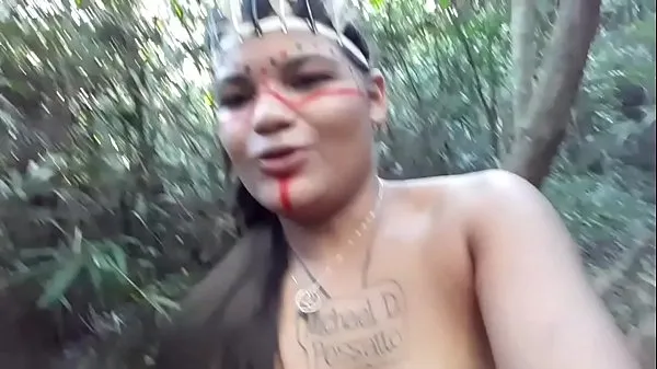 HD Ester Tigresa faz sexo anal com o cortador de madeira a meio do mato میگا کلپس