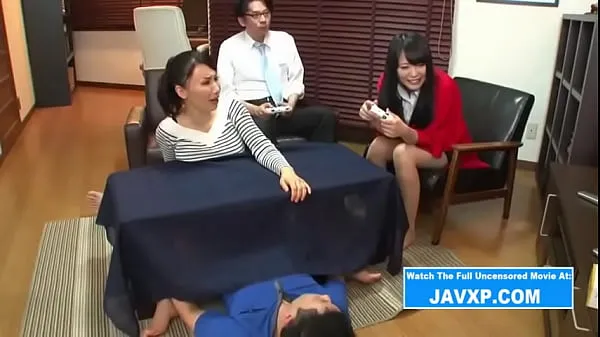 HD JAV S. Fucking Mom under Table on Game Night megaclips