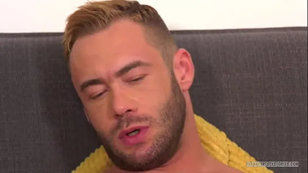 HD German muscle stud is horny and strokes his hard cock คลิปขนาดใหญ่