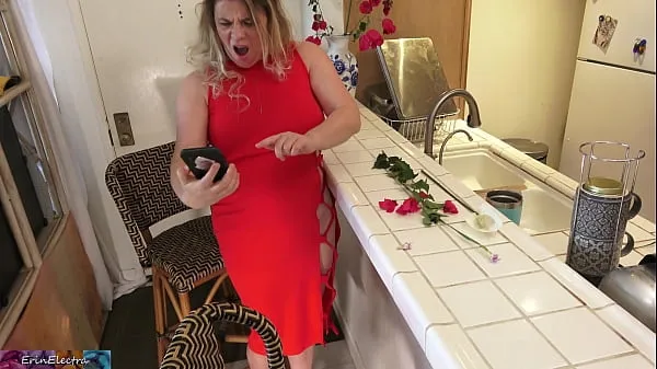 HD Stepmom gets pics for anniversary of secretary sucking husband's dick so she fucks her stepson mega Clips