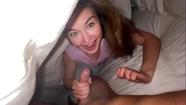 HD I FUCKED MY STEPSISTER UNDER THE COVERS WHILE NO ONE IS LOOKING mega klip
