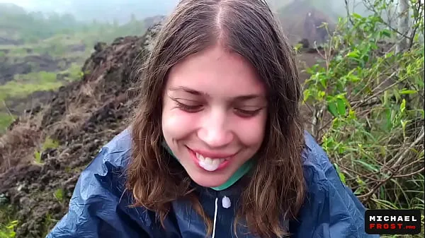HD The Riskiest Public Blowjob In The World On Top Of An Active Bali Volcano - POV mega Clips