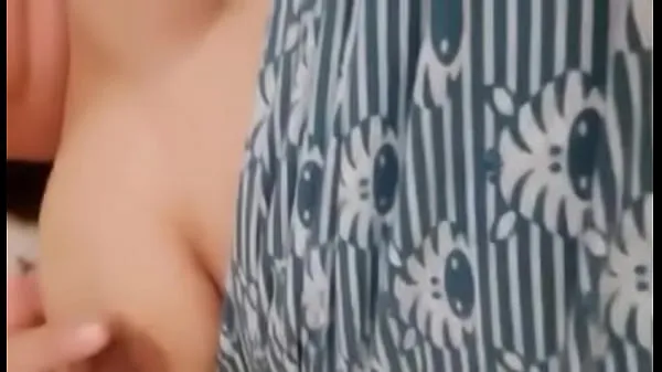 HD Big Nipple Women Playing With Her Boobs & Pussy mega klipek